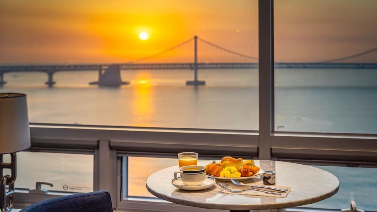 釜山海景飯店Top 12!泡湯看海、頂樓無邊際泳池,獨旅友善一人入住千元海景房 釜山海景飯店Top 12!泡湯看海、頂樓無邊際泳池,獨旅友善一人入住千元海景房
