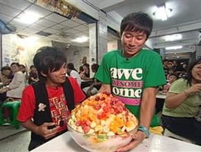 撘高鐵遊高雄