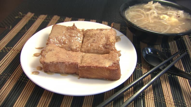 傳奇肉羹重出江湖,混搭法式吐司好合拍! 03.jpg