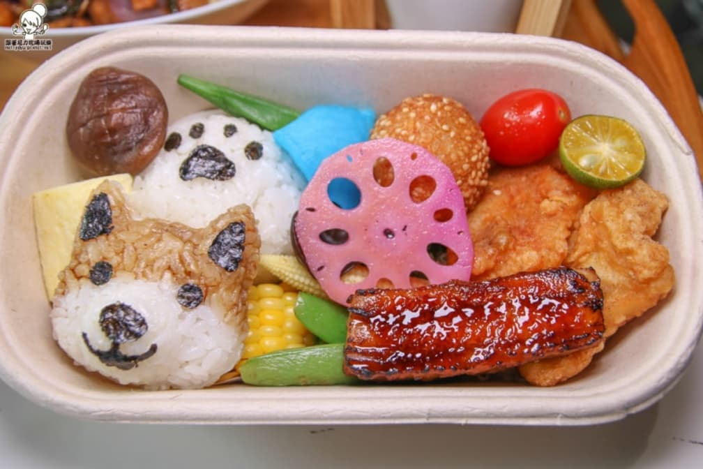 限量供應!南洋料理手作餐盒先搶超萌「柴犬飯糰」,唰嘴打拋豬、自製咖椰吐司也必點 限量供應!南洋料理手作餐盒先搶超萌「柴犬飯糰」,唰嘴打拋豬、自製咖椰吐司也必點