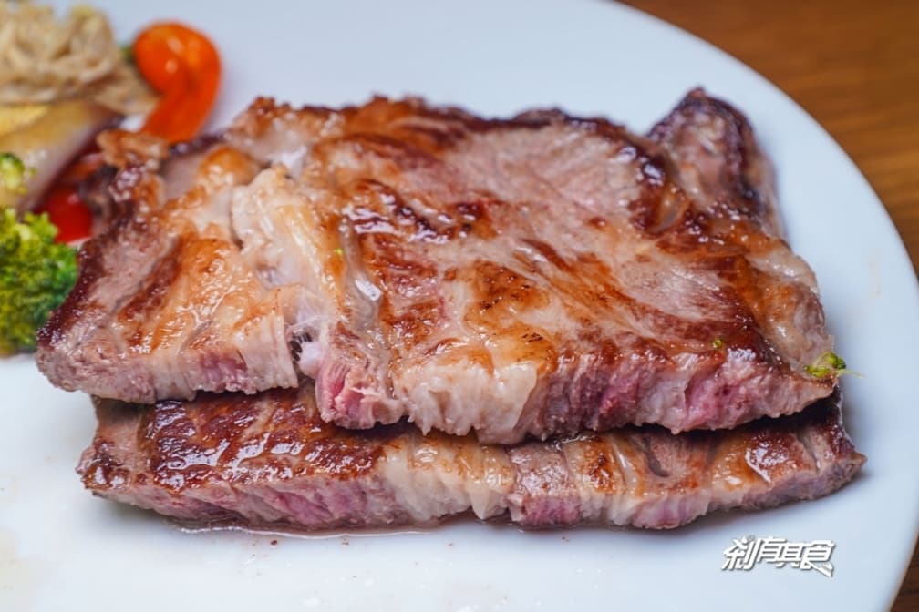 把燒肉店搬回家!全台8家外帶烤肉組合:IG打卡九宮格、澳洲巧克力和牛、道地韓式BBQ 把燒肉店搬回家!全台8家外帶烤肉組合:IG打卡九宮格、澳洲巧克力和牛、道地韓式BBQ