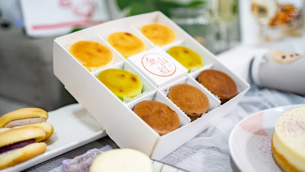 還能創意DIY!高CP值乳酪蛋糕夾滿滿「紅心地瓜泥」,芋頭控必嘗爆餡「北海道生乳燒」 還能創意DIY!高CP值乳酪蛋糕夾滿滿「紅心地瓜泥」,芋頭控必嘗爆餡「北海道生乳燒」
