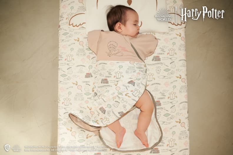 嘿美小方枕、霍格華茲安撫毯!史上最Q「哈利波特嬰幼兒寢具」,秒收服寶寶(中獎公布) 嘿美小方枕、霍格華茲安撫毯!史上最Q「哈利波特嬰幼兒寢具」,秒收服寶寶(中獎公布)