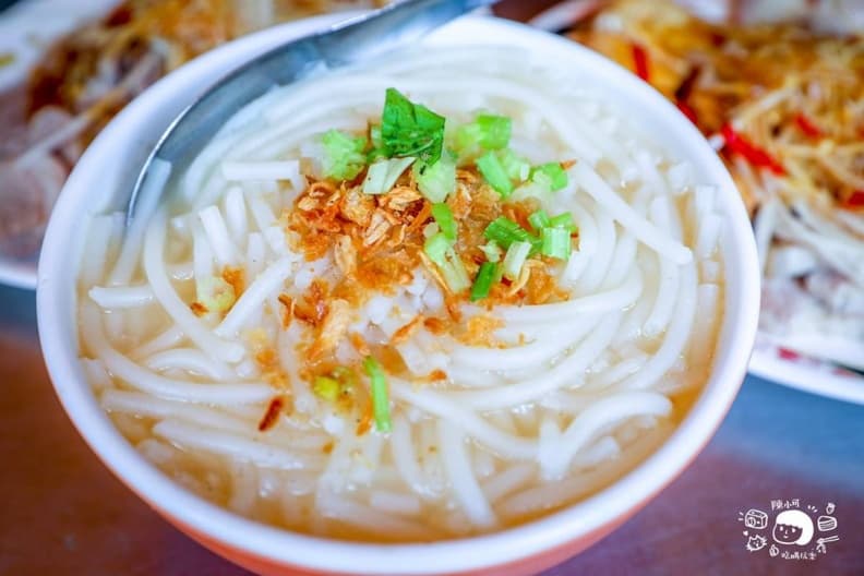 台北小資最愛午餐!銅板價「無名涼麵」大熱天排隊也要吃,內行1次狂掃10盒 台北小資最愛午餐!銅板價「無名涼麵」大熱天排隊也要吃,內行1次狂掃10盒