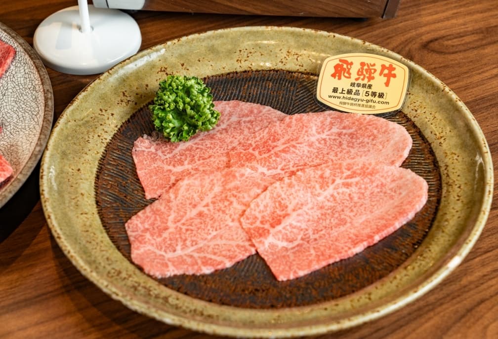 免飛日本就能吃!岐阜縣「飛驒牛」肉質纖細滑嫩,4餐廳限定套餐優惠快搶 免飛日本就能吃!岐阜縣「飛驒牛」肉質纖細滑嫩,4餐廳限定套餐優惠快搶