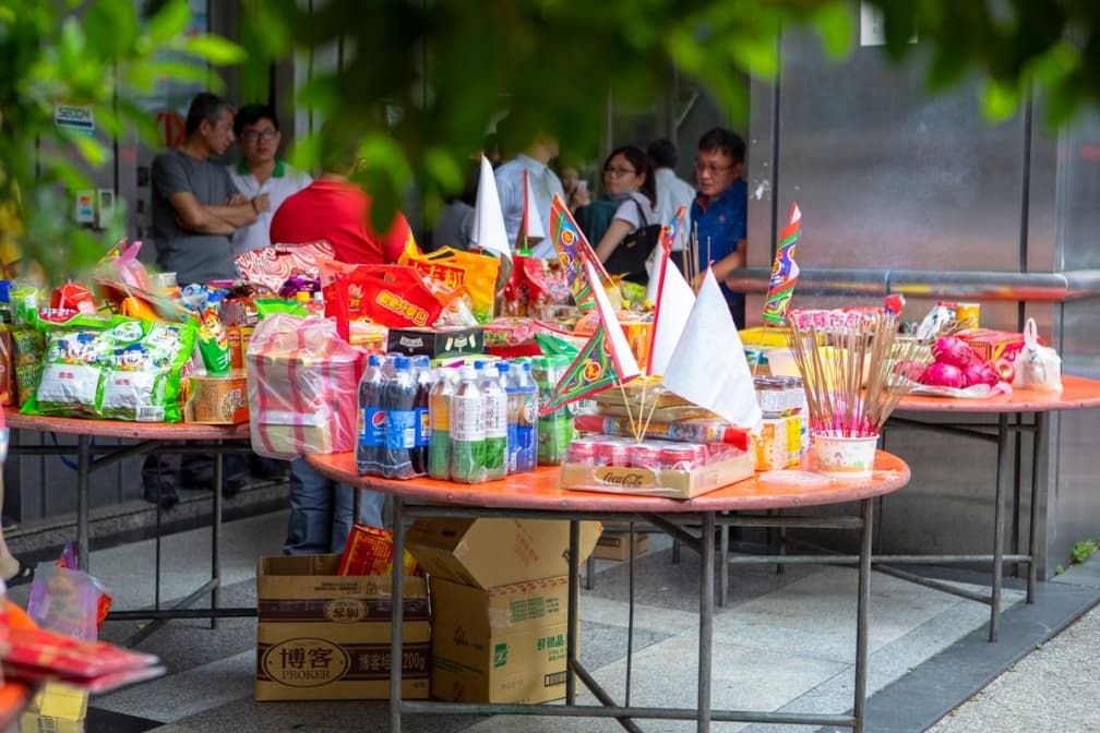 供品要雙數!「最凶鬼月」中元普渡15禁忌,小心觸怒好兄弟恐衰整年 供品要雙數!「最凶鬼月」中元普渡15禁忌,小心觸怒好兄弟恐衰整年