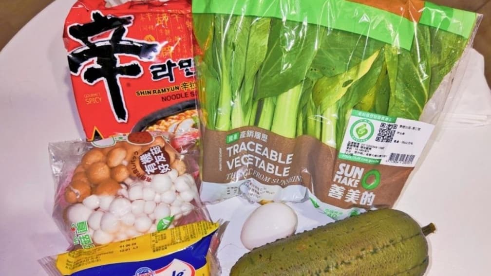 泡麵新吃法!內行人曝「湯+2物」秒變另一道料理,60元有找CP值超高 泡麵新吃法!內行人曝「湯+2物」秒變另一道料理,60元有找CP值超高
