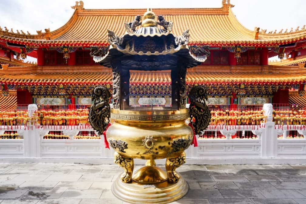 犯太歲會怎樣?安太歲還要點光明燈嗎?2025光明燈、安太歲廟宇推薦12間 犯太歲會怎樣?安太歲還要點光明燈嗎?2025光明燈、安太歲廟宇推薦12間
