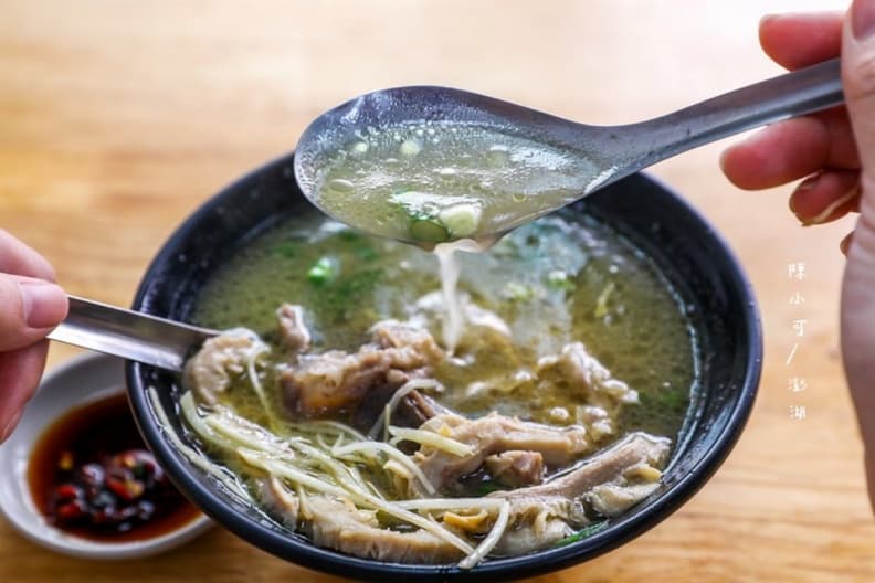 2026澎湖美食懶人包|15間必吃澎湖美食餐廳、在地人推薦海味小吃 澎湖馬公美食:北新橋牛雜湯
