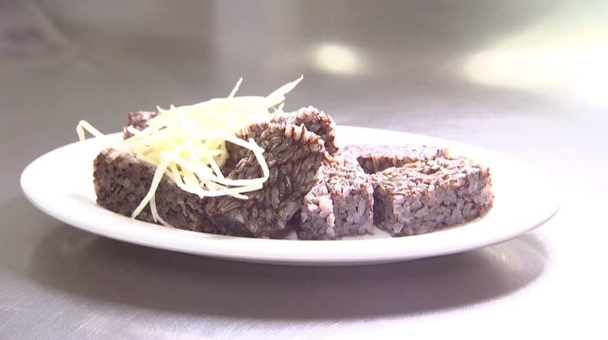 美食藏在巷弄裡,hen厲害的煙燻鴨肉 鴨肉本10.JPG