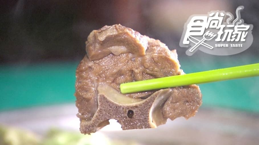 吃到飽配海景500有找!全台食材最多樣的羊肉爐 198羊肉8.jpg