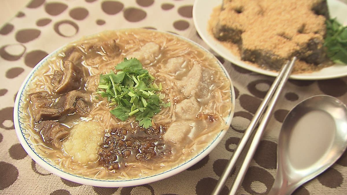 麵線羹配料大不同!北部人愛蚵仔、南台灣加魚漿,北中南超人氣這12家 麵線羹配料大不同!北部人愛蚵仔、南台灣加魚漿,北中南超人氣這12家