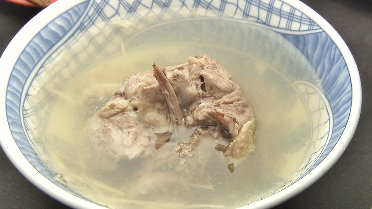 北港地頭舌點名必吃10家:偽裝的魚肚羹、不見麵線的麵線糊、煎盤粿加綜合腸 北港地頭舌點名必吃10家:偽裝的魚肚羹、不見麵線的麵線糊、煎盤粿加綜合腸