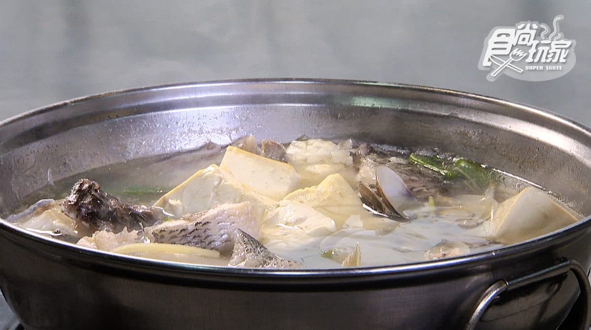 竹子湖必吃白斬土雞就這家 還有地瓜湯無限續碗 竹子湖必吃白斬土雞就這家 還有地瓜湯無限續碗