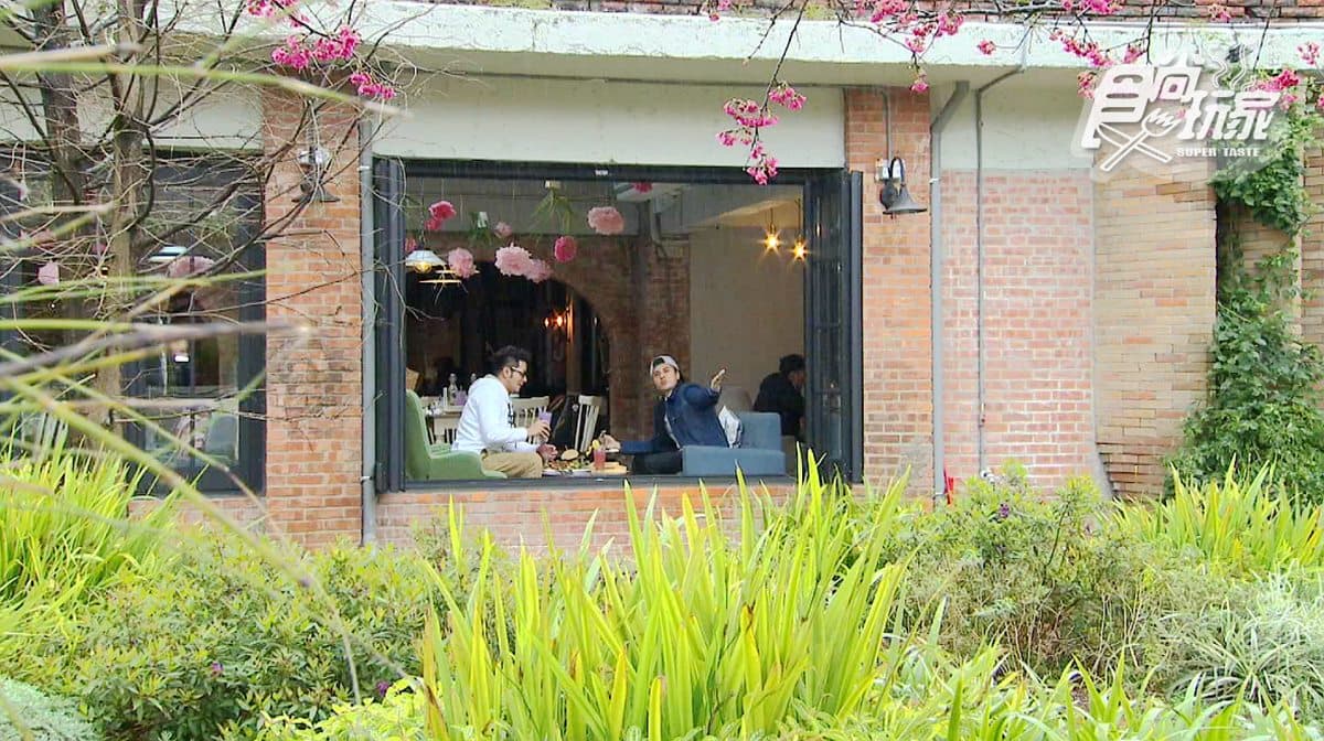50年代美軍宿舍變餐廳!「紫地瓜牛奶」好搭櫻花窗景第一排 50年代美軍宿舍變餐廳!「紫地瓜牛奶」好搭櫻花窗景第一排