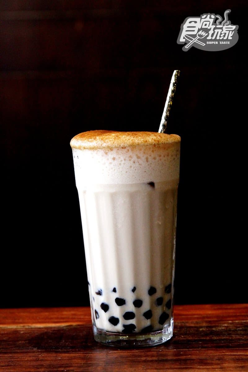 【新開店】最「潮」文藝復興茶館 紅酒杯品茶配「台菜定食」 【新開店】最「潮」文藝復興茶館 紅酒杯品茶配「台菜定食」