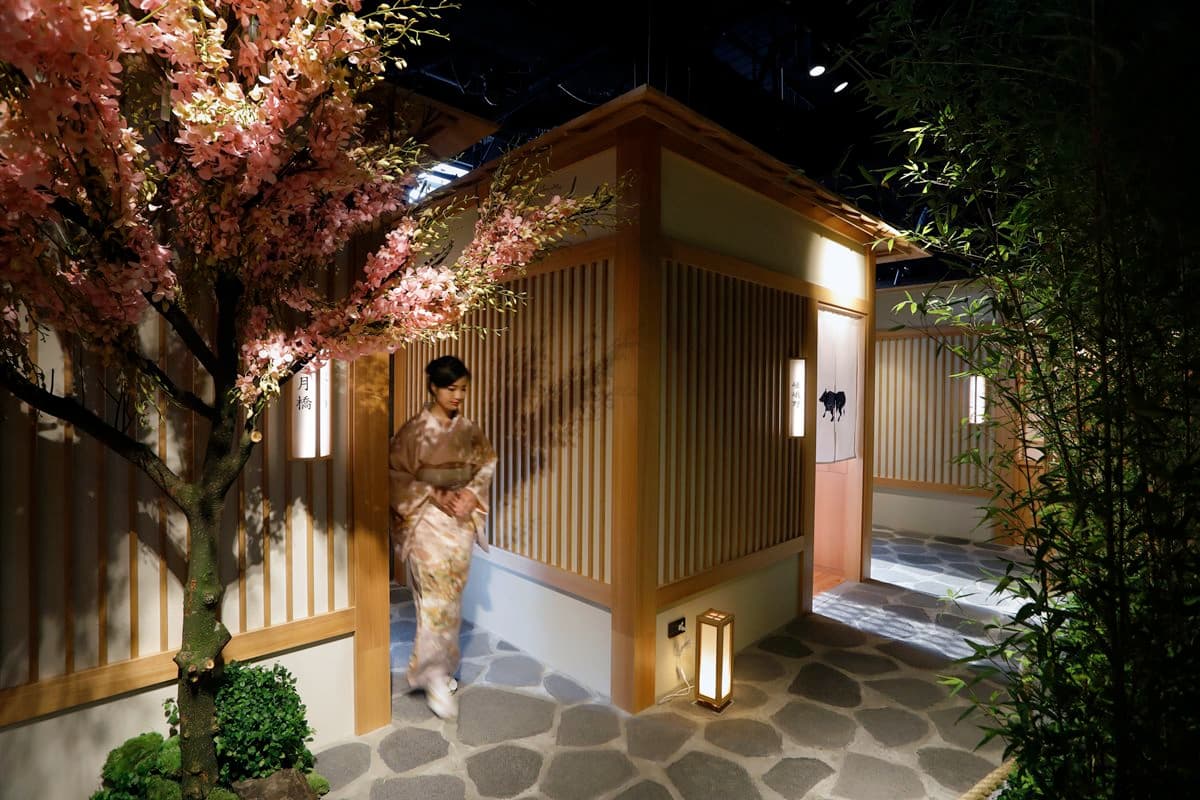 【新開店】和牛吃法無極限 穿和服吃最強夢幻美味「松阪牛」 【新開店】和牛吃法無極限 穿和服吃最強夢幻美味「松阪牛」