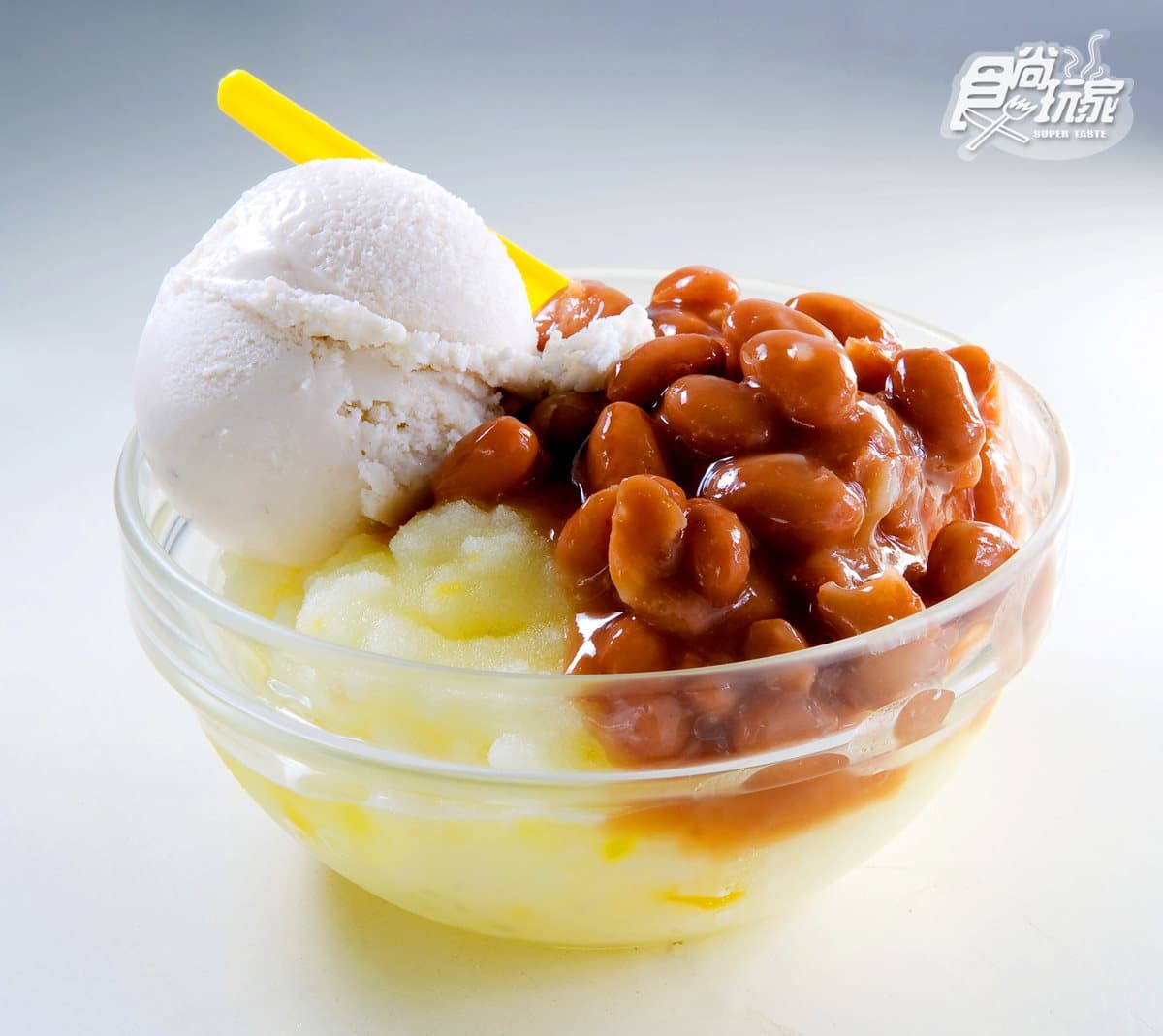 1秒回到童年!全台8家老字號冰店:90年香蕉船、月見冰、傳三代米苔目冰、地瓜泡泡冰 1秒回到童年!全台8家老字號冰店:90年香蕉船、月見冰、傳三代米苔目冰、地瓜泡泡冰
