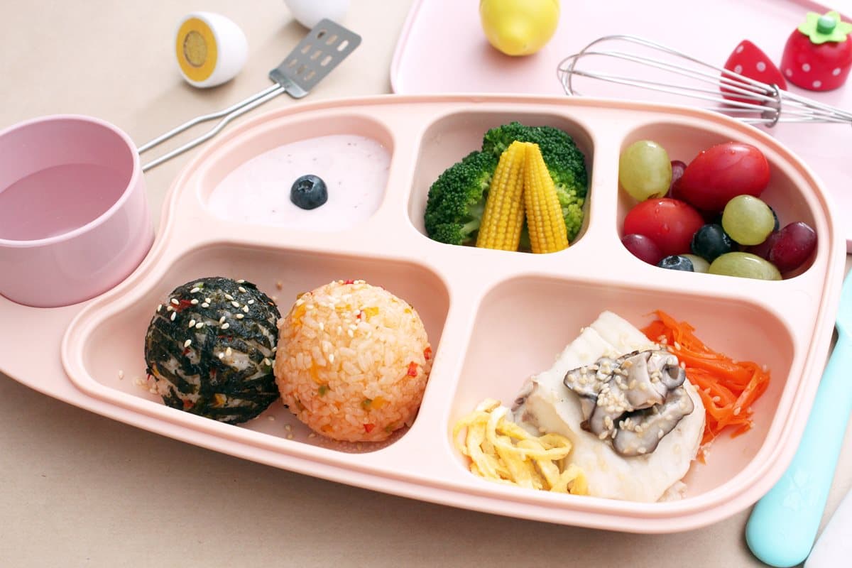 【新開店】穿韓服萌萌噠!全台首家「韓風主題」親子餐廳 【新開店】穿韓服萌萌噠!全台首家「韓風主題」親子餐廳