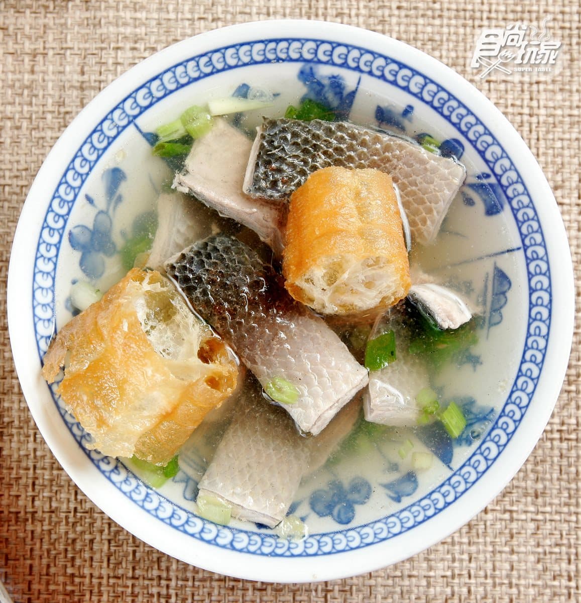 豐原廟東小吃必點8家:大象肉粽、黑色四神湯、祕方醬汁蚵仔煎、獨創蒜肉飯 豐原廟東小吃必點8家:大象肉粽、黑色四神湯、祕方醬汁蚵仔煎、獨創蒜肉飯