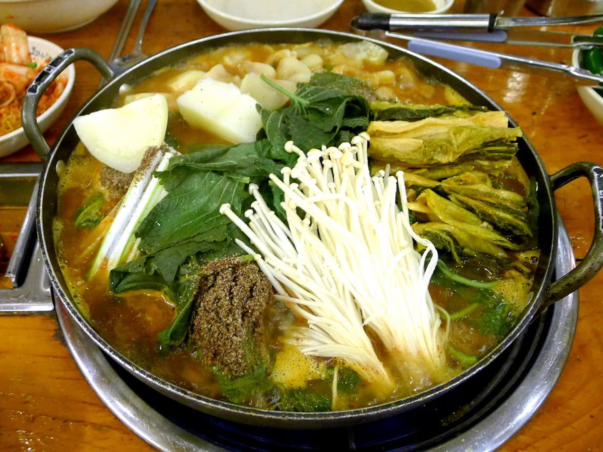 不要管體重了!韓國7家最夯餐廳:瀑布流起司辣炒雞排、麻藥飯捲、韓式炸醬麵 不要管體重了!韓國7家最夯餐廳:瀑布流起司辣炒雞排、麻藥飯捲、韓式炸醬麵