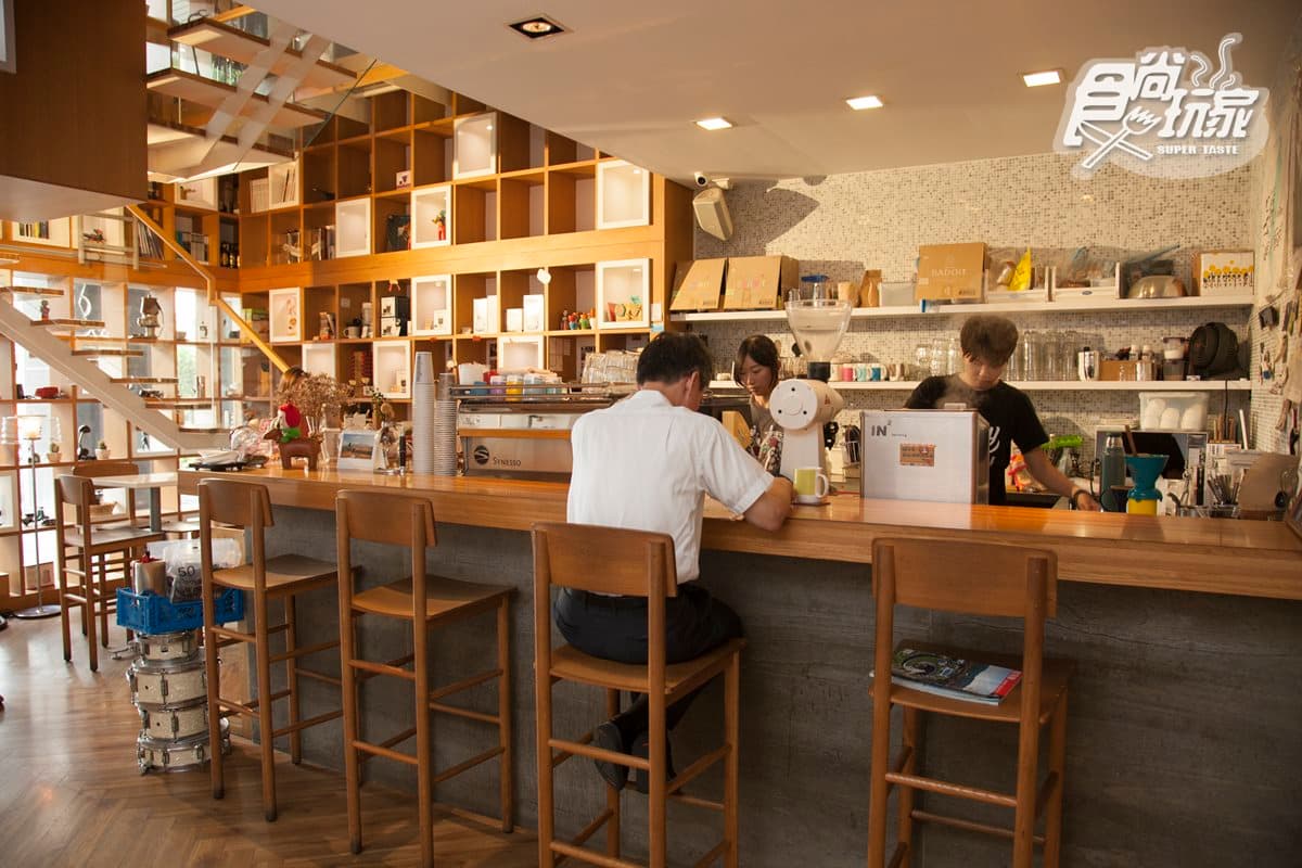 來台中朝聖!「實驗系」咖啡館7家!啤酒香咖啡、老市場詩人咖啡、台灣茶咖啡 來台中朝聖!「實驗系」咖啡館7家!啤酒香咖啡、老市場詩人咖啡、台灣茶咖啡