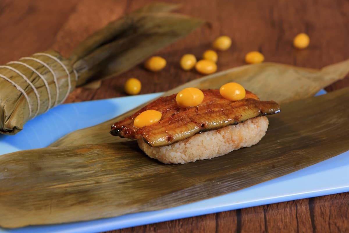 粽子中的「網美」來了!蝶豆花 薑黃 抹茶 鰻魚都在裡面 粽子中的「網美」來了!蝶豆花 薑黃 抹茶 鰻魚都在裡面