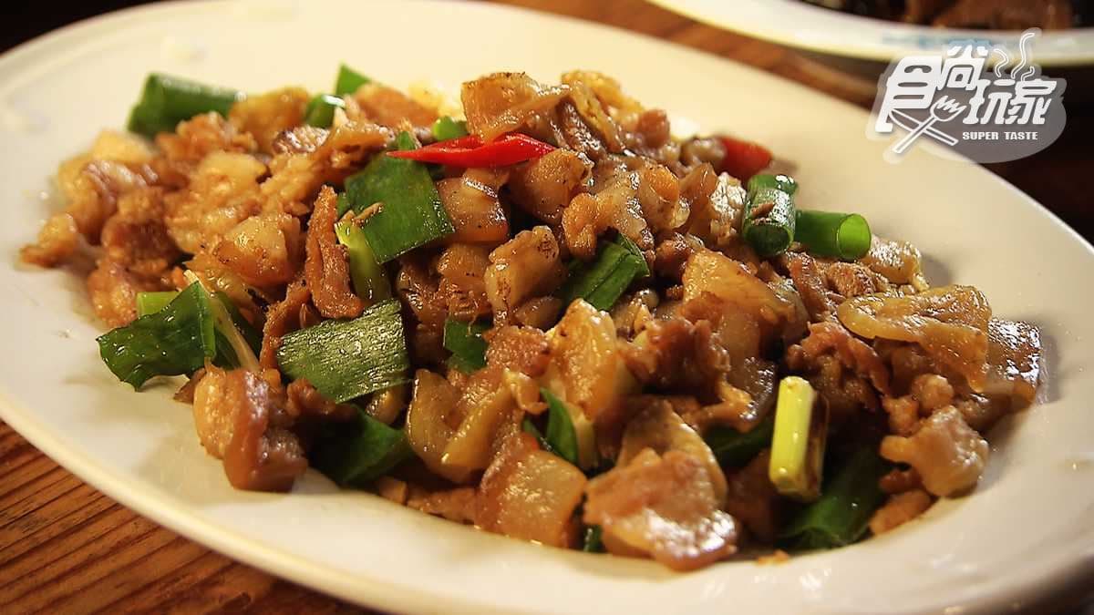 澎湖必吃古厝餐廳!炒花菜干、石鮔滷肉、小管煎蛋,每道菜都好下飯 澎湖必吃古厝餐廳!炒花菜干、石鮔滷肉、小管煎蛋,每道菜都好下飯