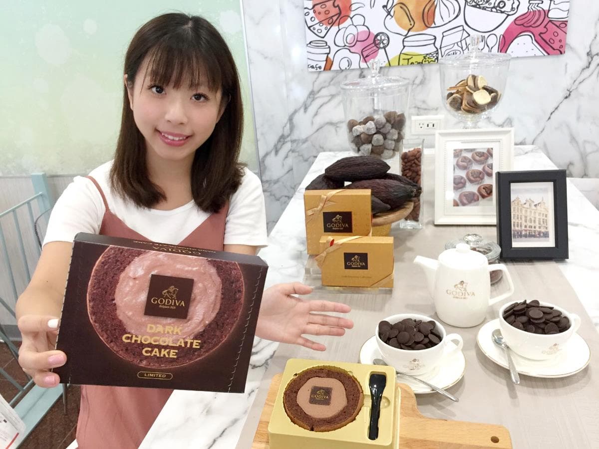 甜點控怎能拒絕!超商最新必買,百元「GODIVA巧克力慕斯」全球限量開賣! 甜點控怎能拒絕!超商最新必買,百元「GODIVA巧克力慕斯」全球限量開賣!