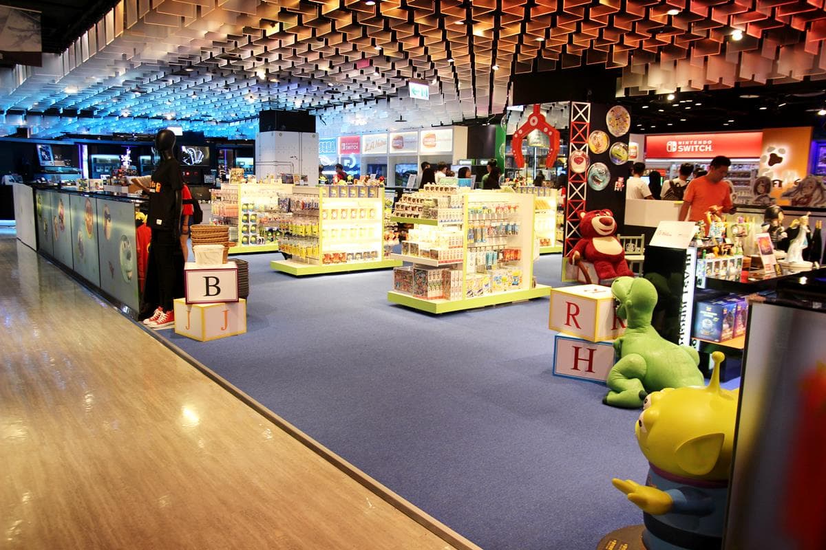 期間限定!皮克斯快閃店「三眼仔娃娃機+獨家商品」超萌想買! 期間限定!皮克斯快閃店「三眼仔娃娃機+獨家商品」超萌想買!