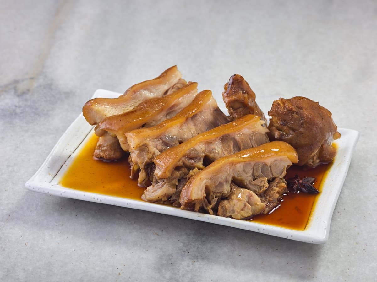 天涼喝熱湯!新加坡「黃亞細」肉骨茶直接打5折,黃金白胡椒湯底、潮州滷水必點 天涼喝熱湯!新加坡「黃亞細」肉骨茶直接打5折,黃金白胡椒湯底、潮州滷水必點