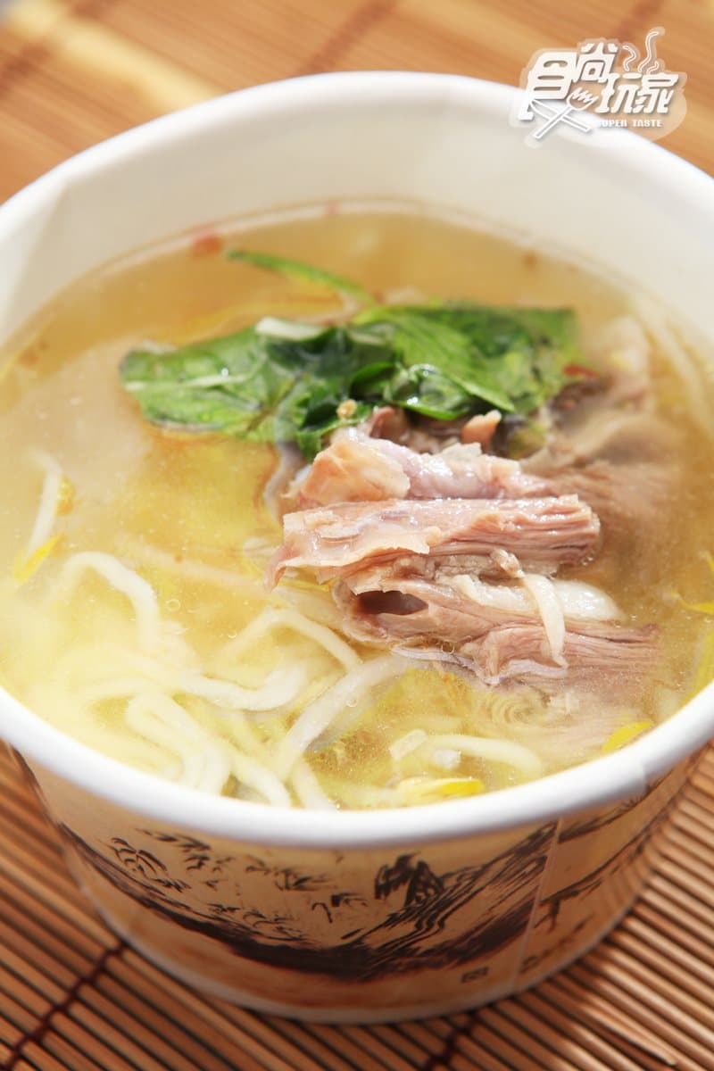 台北「內科」周邊4家排隊小吃:孜然羊肉麵線、日料主廚鵝肉麵、拿號碼牌酥餅、獨家醬汁肉圓 台北「內科」周邊4家排隊小吃:孜然羊肉麵線、日料主廚鵝肉麵、拿號碼牌酥餅、獨家醬汁肉圓