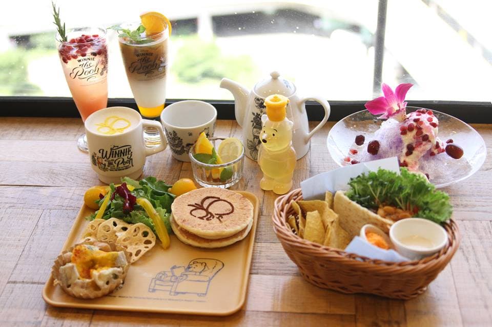 維尼粉絲朝聖!小熊維尼期間限定咖啡廳,吃「蜂蜜鬆餅」逛限定周邊紀念小物! 維尼粉絲朝聖!小熊維尼期間限定咖啡廳,吃「蜂蜜鬆餅」逛限定周邊紀念小物!