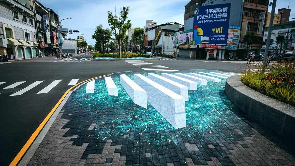 台南新景點!海安路新「街道美術館」開幕,必玩「光電獸」、「Runway」、「漂浮之塔」 台南新景點!海安路新「街道美術館」開幕,必玩「光電獸」、「Runway」、「漂浮之塔」