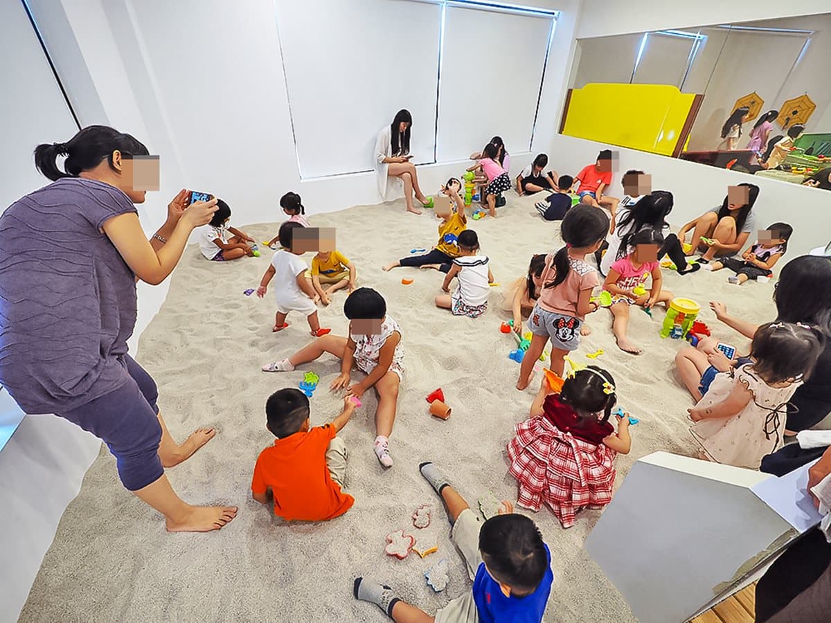 【新開店】小孩要玩瘋了!火山球池、室內沙灘 台中超夯「7大主題」親子餐廳去過沒? 【新開店】小孩要玩瘋了!火山球池、室內沙灘 台中超夯「7大主題」親子餐廳去過沒?