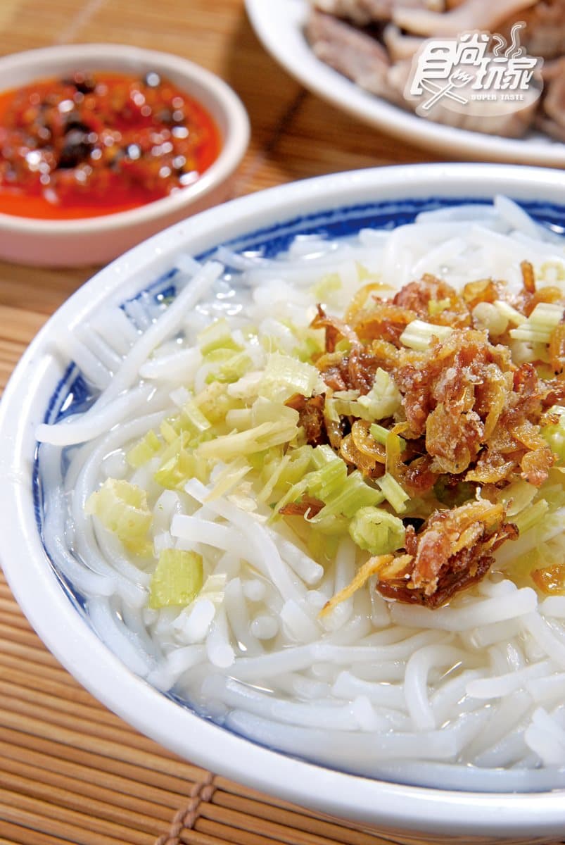 中正紀念堂周邊6家口碑小吃:25元佛心米粉湯、日賣800斤滷肉飯、建中人最愛乾麵 中正紀念堂周邊6家口碑小吃:25元佛心米粉湯、日賣800斤滷肉飯、建中人最愛乾麵
