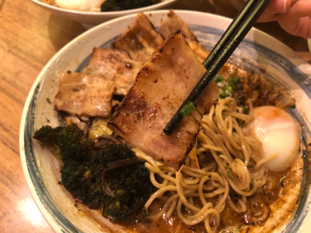 每天限量5份!超浮誇「霸氣鮭魚頭拉麵」,挑戰吃貨們極限! 每天限量5份!超浮誇「霸氣鮭魚頭拉麵」,挑戰吃貨們極限!