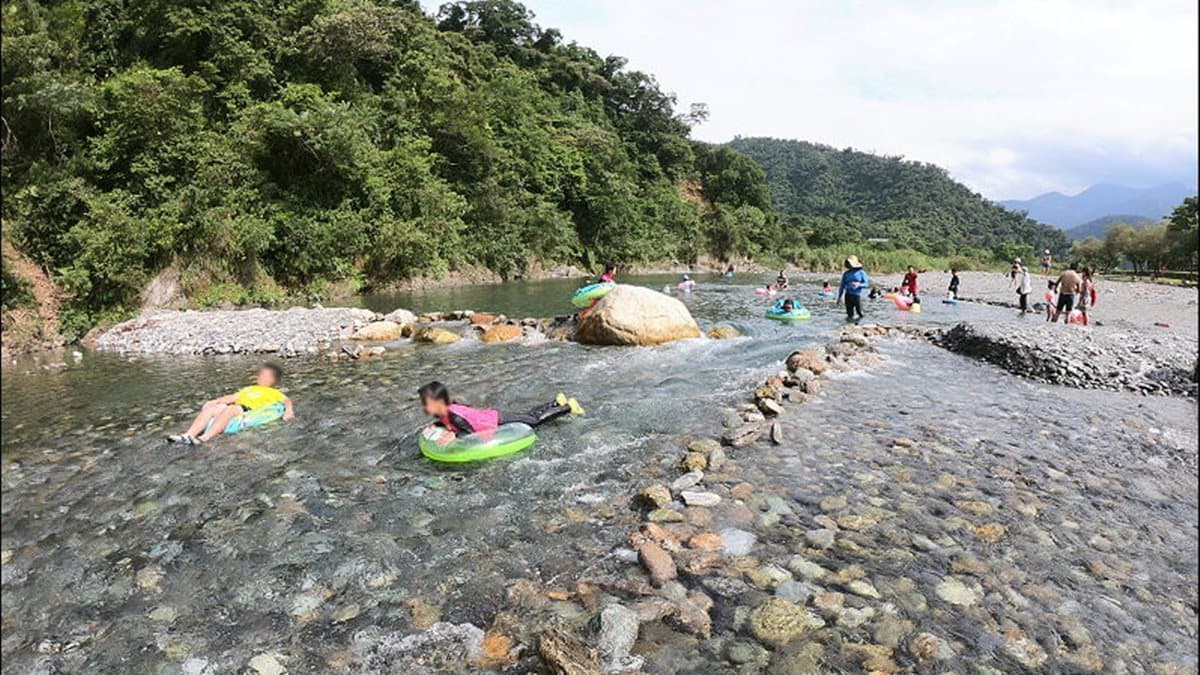 22年來首開放!宜蘭戲水秘境 「野溪漂漂河」透心涼 22年來首開放!宜蘭戲水秘境 「野溪漂漂河」透心涼