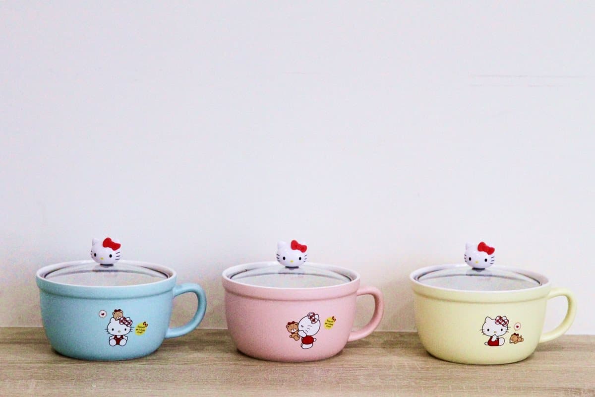 貓迷快衝!「HELLO KITTY蛋糕」8/23開賣 還可加購3色造型湯碗、餐具組 貓迷快衝!「HELLO KITTY蛋糕」8/23開賣 還可加購3色造型湯碗、餐具組