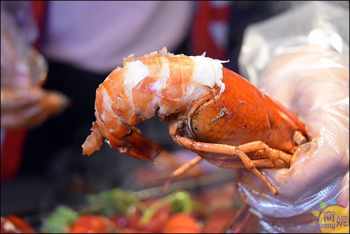 浮誇上桌!3家超澎派烤魚料理,麻辣烤物海鮮一次滿足 浮誇上桌!3家超澎派烤魚料理,麻辣烤物海鮮一次滿足