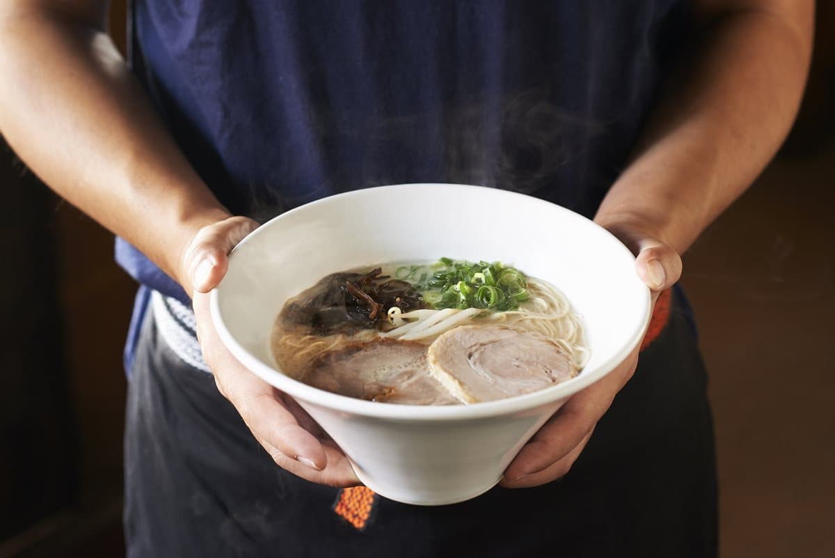 拉麵迷走囉!一風堂33周年,原價220元「白丸元味拉麵」只要銅板價33元! 拉麵迷走囉!一風堂33周年,原價220元「白丸元味拉麵」只要銅板價33元!