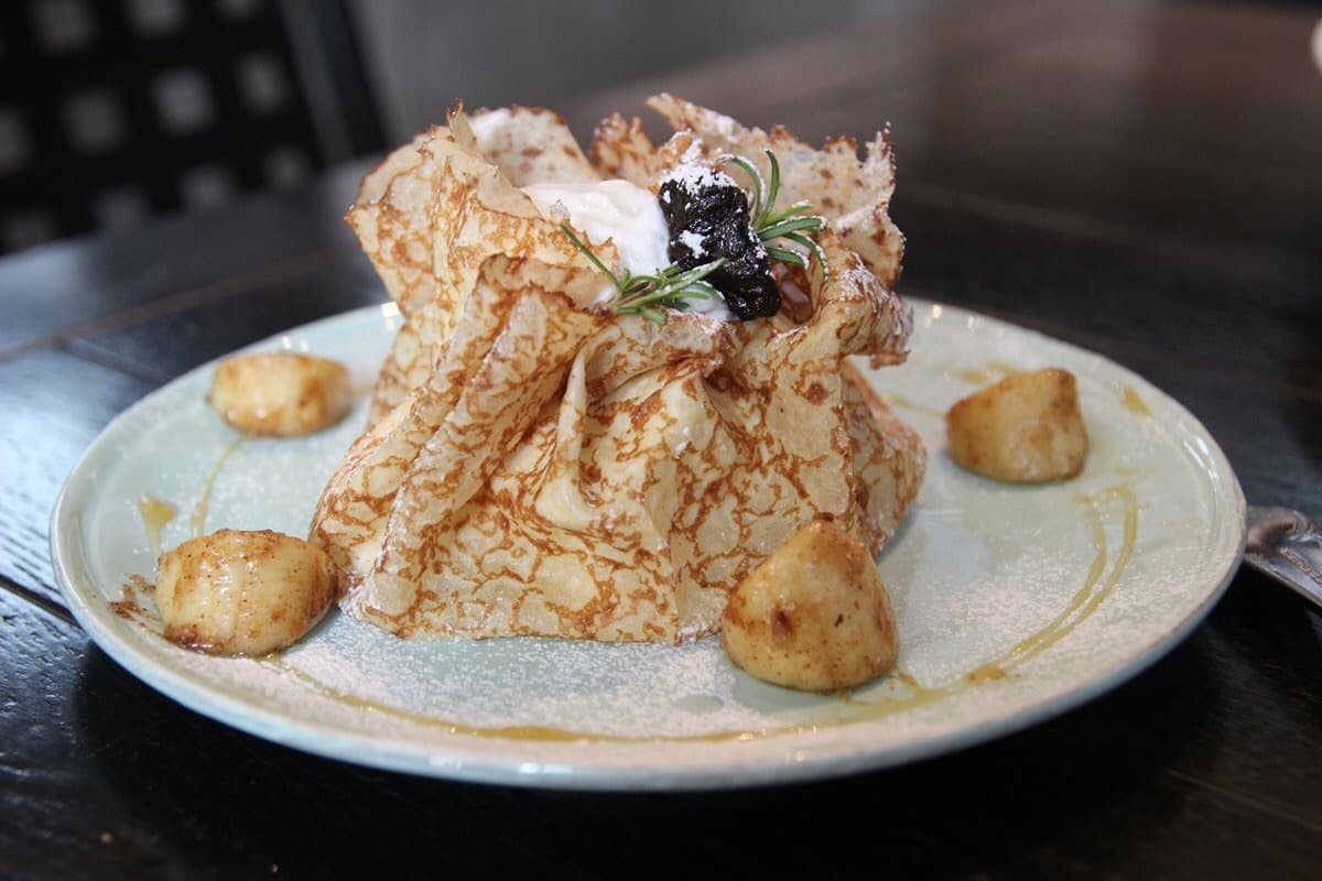 韓系甜點直擊!可麗餅、冰淇淋混搭「大蒜」超無違和,甜點女孩敢吃嗎! 韓系甜點直擊!可麗餅、冰淇淋混搭「大蒜」超無違和,甜點女孩敢吃嗎!