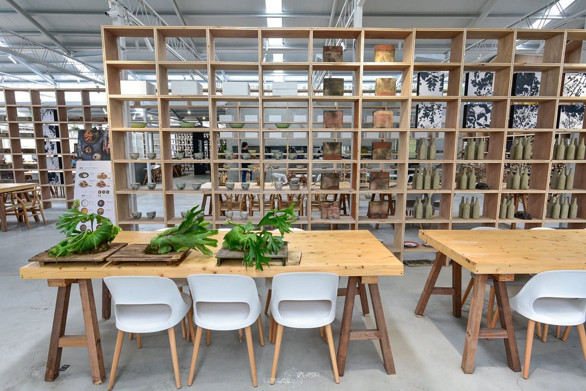 嘉義最新打卡餐廳!這間圖書館沒有書 館藏居然是「空氣」? 嘉義最新打卡餐廳!這間圖書館沒有書 館藏居然是「空氣」?