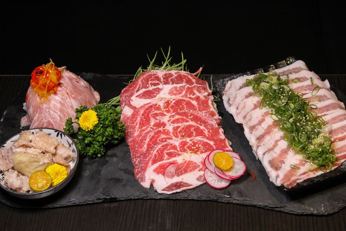 新北耶誕城「最強4家消夜」:燒肉居酒屋、金門牛肉鍋、和牛吃到飽、七龍蝦鍋 新北耶誕城「最強4家消夜」:燒肉居酒屋、金門牛肉鍋、和牛吃到飽、七龍蝦鍋