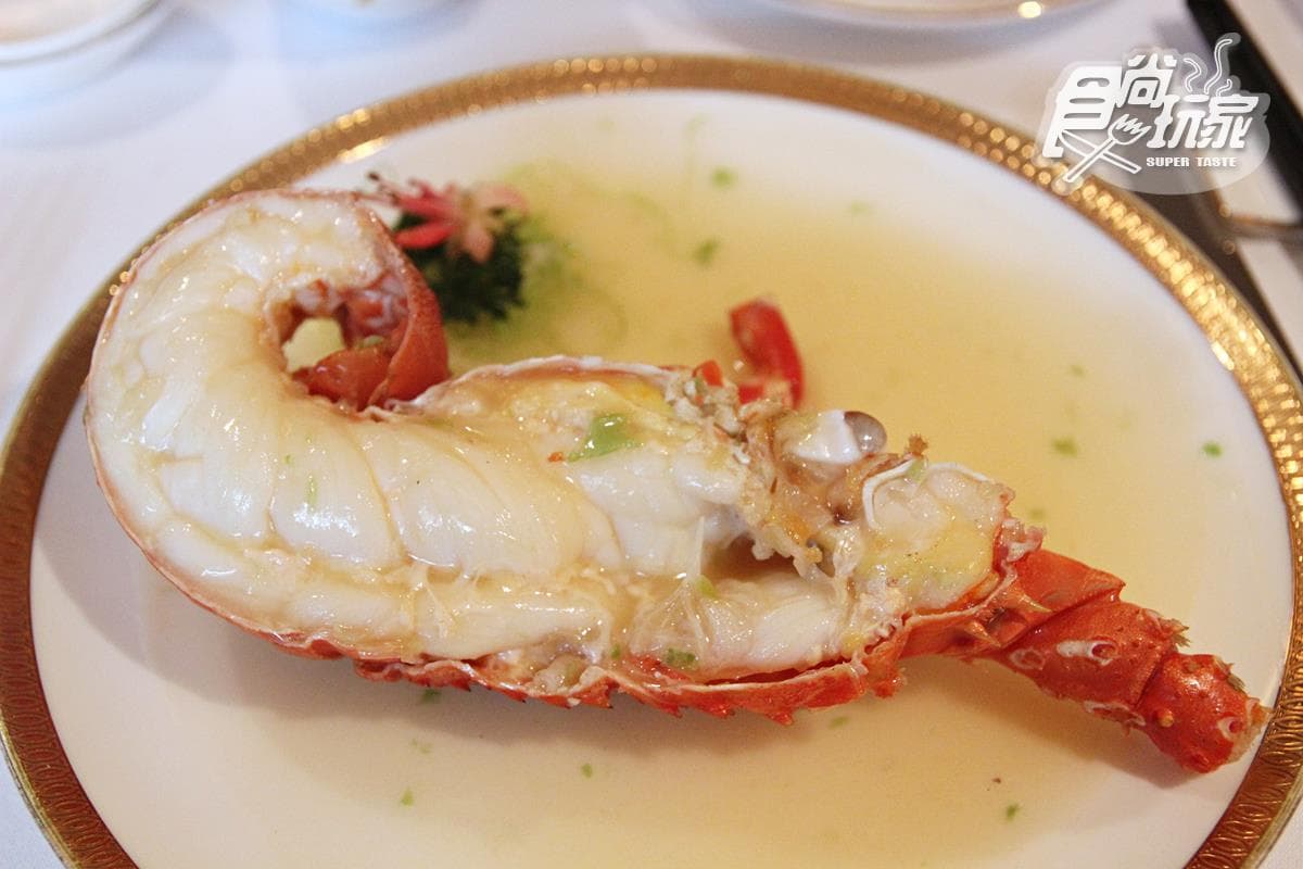 玩香港必朝聖!這家星級粵菜館好厲害「龍蝦、鮑魚、蟹肉」一次滿足! 玩香港必朝聖!這家星級粵菜館好厲害「龍蝦、鮑魚、蟹肉」一次滿足!