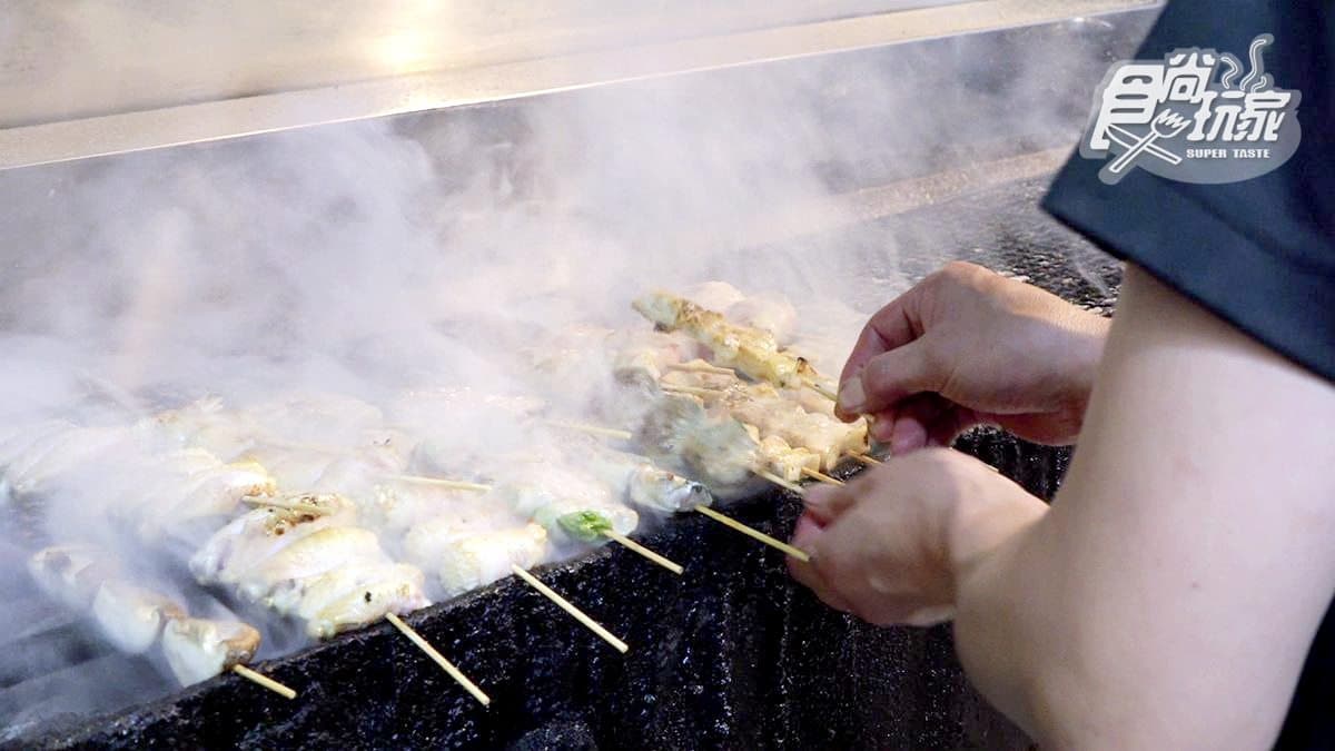燒鳥串發源地!必點「鹽燒豬腸」,免費搭配和風高麗菜 燒鳥串發源地!必點「鹽燒豬腸」,免費搭配和風高麗菜