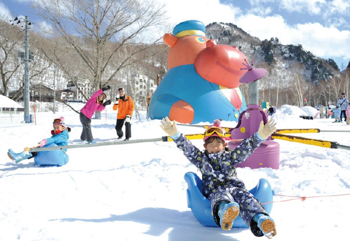 帶孩子滑雪去!玩造浪池、搭纜車 日本這3處雪場超好玩 帶孩子滑雪去!玩造浪池、搭纜車 日本這3處雪場超好玩