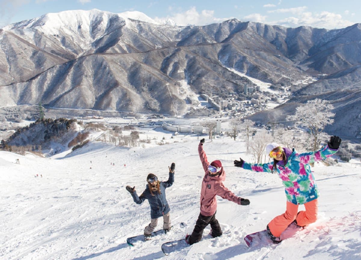 帶孩子滑雪去!玩造浪池、搭纜車 日本這3處雪場超好玩 帶孩子滑雪去!玩造浪池、搭纜車 日本這3處雪場超好玩