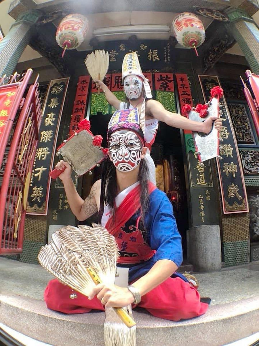 嘉義這幾天好熱鬧!「八家將」「布袋戲」和「管樂隊」一起表演踩街 嘉義這幾天好熱鬧!「八家將」「布袋戲」和「管樂隊」一起表演踩街