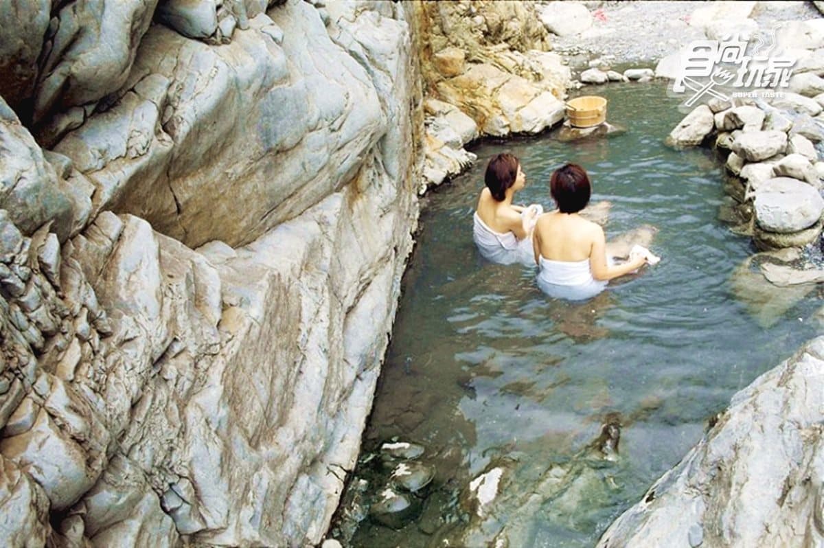 泡湯賞美景!3個野溪溫泉祕境+順遊:全台唯一溫泉瀑布、潑墨山水岩壁 泡湯賞美景!3個野溪溫泉祕境+順遊:全台唯一溫泉瀑布、潑墨山水岩壁